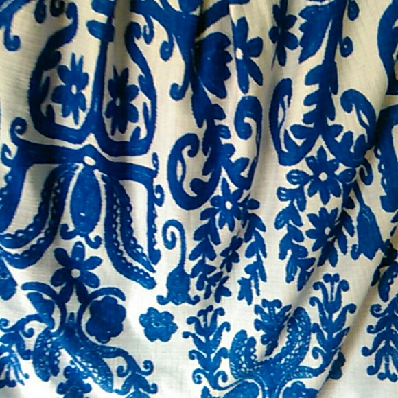 Top - Picture 3 of 3